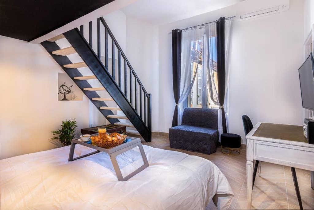 Penthouse Loft 5Min Palais Des Festivals And Beach Terrace View On Castle カンヌ エクステリア 写真