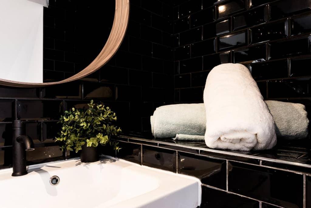 Penthouse Loft 5Min Palais Des Festivals And Beach Terrace View On Castle カンヌ エクステリア 写真